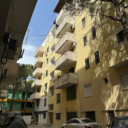 M&l Casa rural Golem (Tirana)