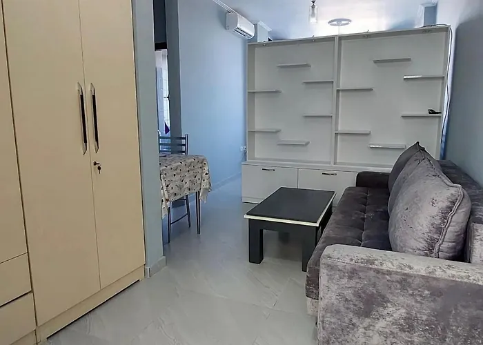 M&l Casa rural Golem (Tirana)